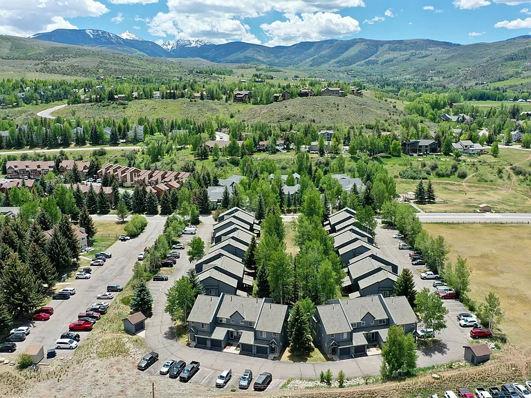 Stonegate Village