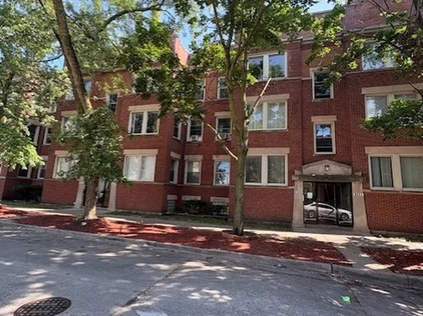 1521 E 68th St #1, Chicago, IL 60637