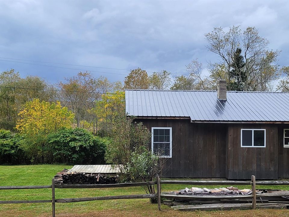 425 Elm Street, Lancaster, NH 03584 Zillow