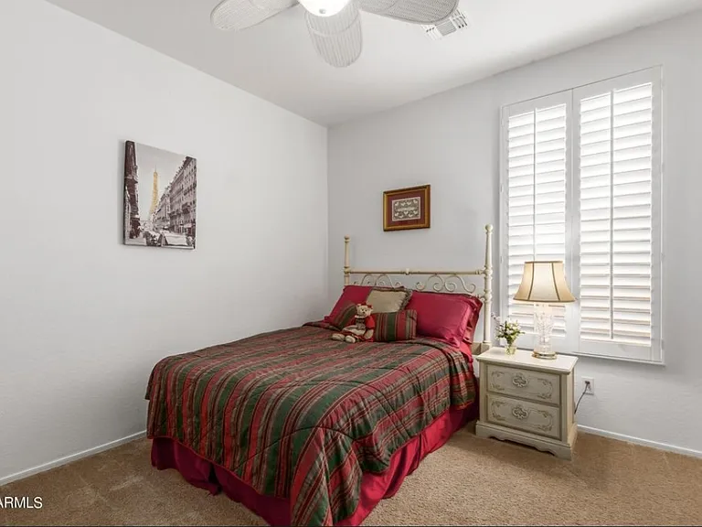 30984 N Obsidian Dr — Photo 15