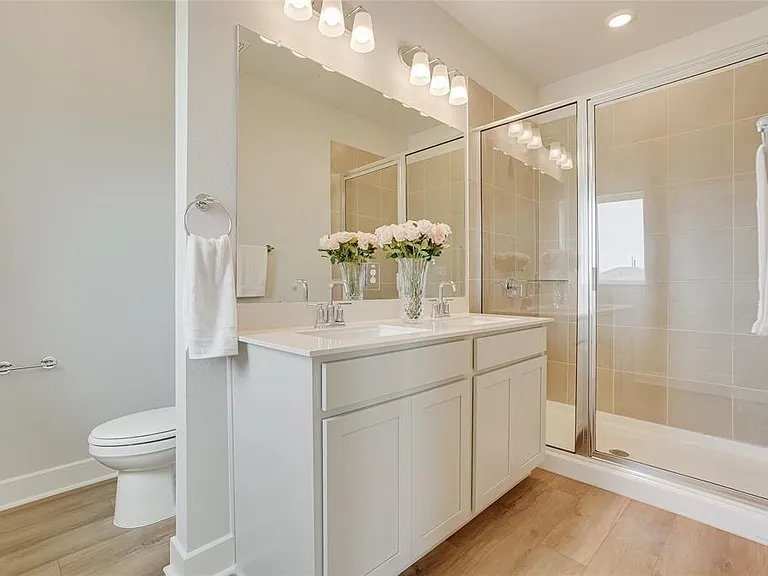 517 Emory Crossing Blvd — Photo 11