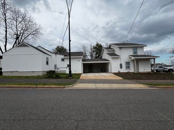 1731 1st Ave #102