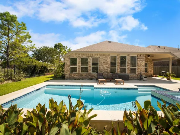 16602 Highland Country Dr, Cypress, TX 77433