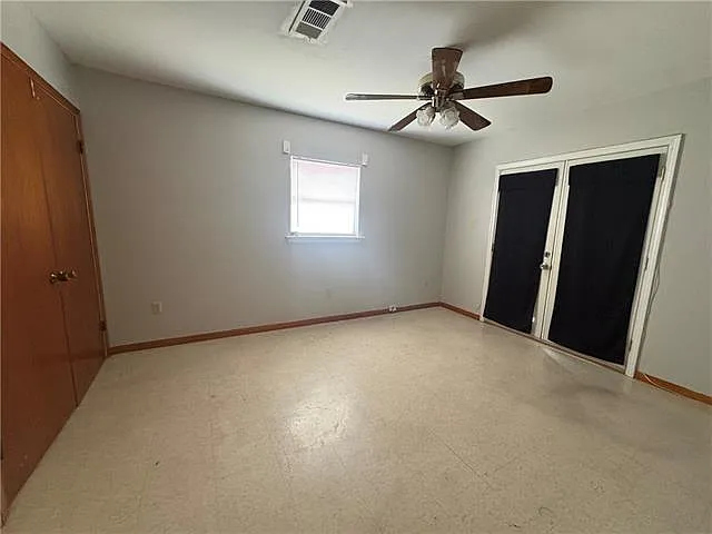 108 Joy Ann St #B — Photo 16