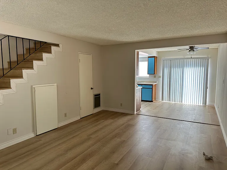437 Newport Ave #4 — Photo 1
