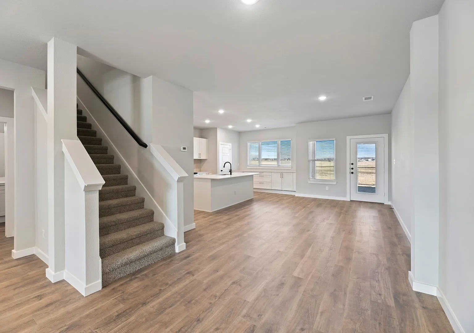 Available Now! Cul-de-Sac Triplex Lot Located On 1-Acre In Midlothian, Tx! — Photo 2
