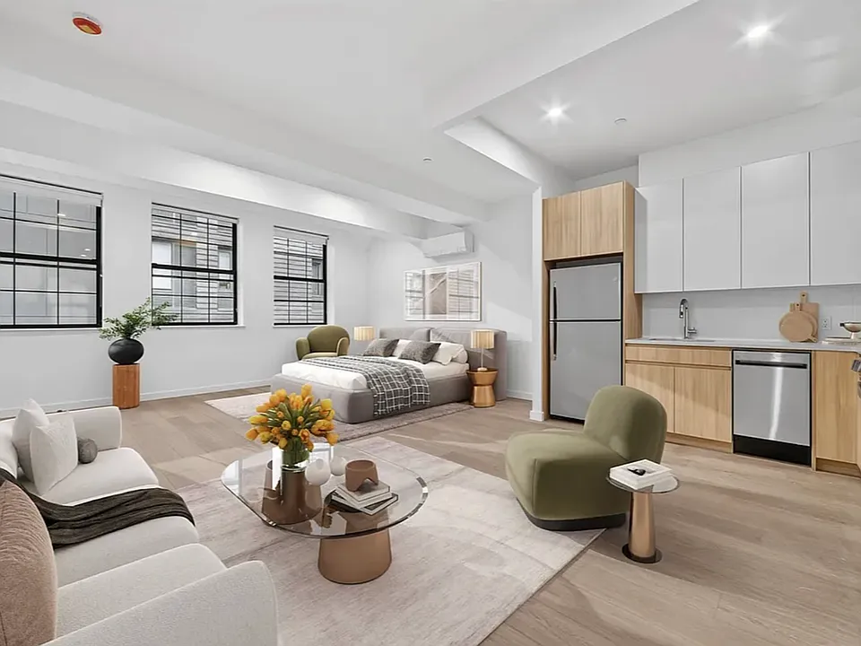 225 E 134th St #4K
