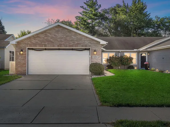 523 W 77th Ave, Merrillville, IN 46410