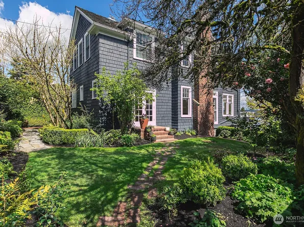 624 35th Avenue, Seattle, WA 98122