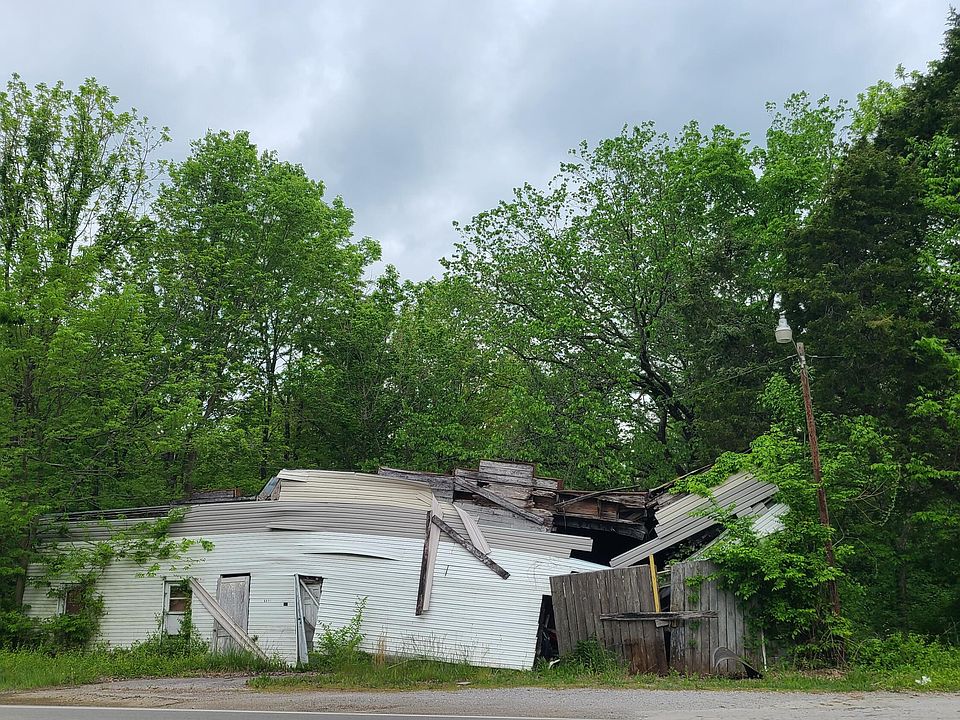 2nd image of 5691 Us Highway 62 E