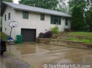 7574 4th St NE, Fridley, MN 55432