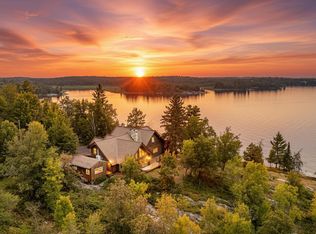 10001 Tomahawk Ln, Kabetogama, MN 56669