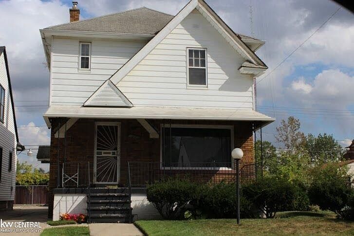 1st image of 14004 Roselawn St
