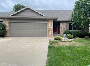 119 Doral Ln, Dakota Dunes, SD 57049