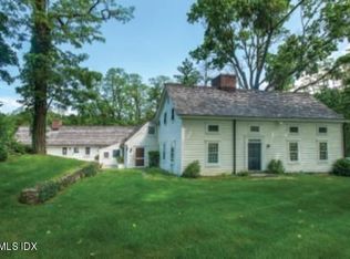 640 Round Hill Rd, Greenwich, CT 06831