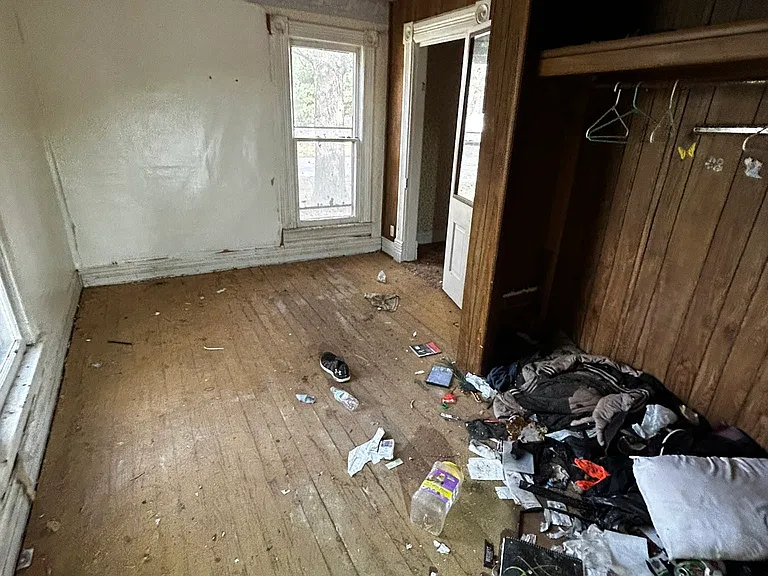 106 Locust St — Photo 19