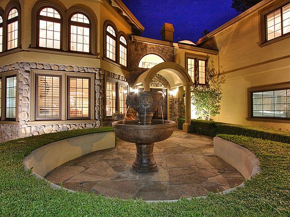 2nd image of 7271 Scarsdale Pl