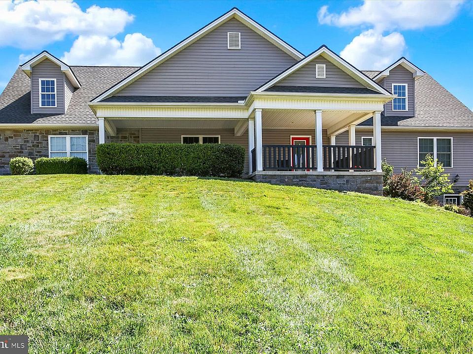 1st image of 148 Edward Dr