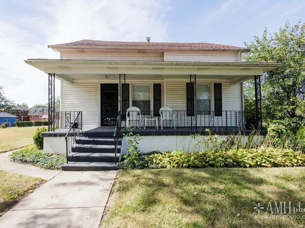 765 N Rosewood Ave, Kankakee, IL 60901