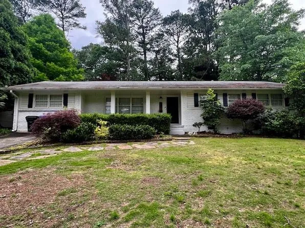 2672 Warwick Cir NE, Atlanta, GA 30345