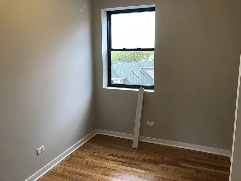 4821 N Christiana Ave #1 — Photo 4
