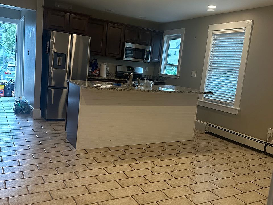 1st image of 38 Austin St Floor 1
