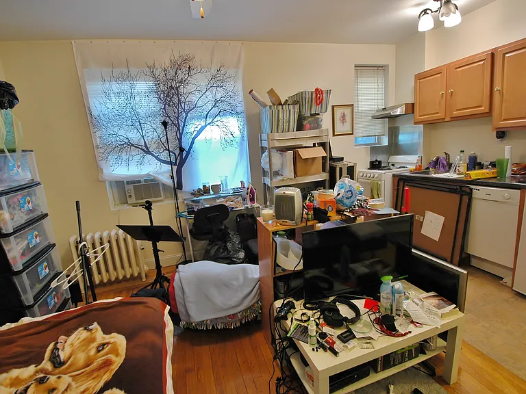 59 Burbank St #37 — Photo 17