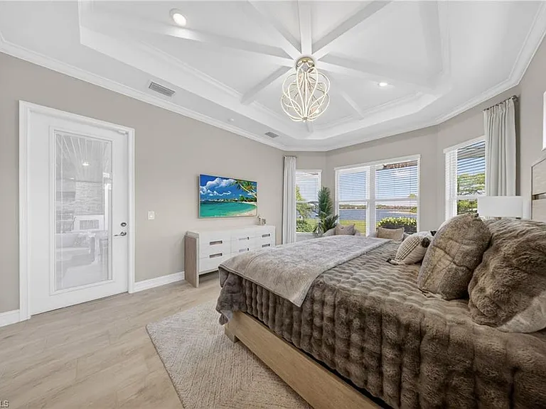 14930 Blue Bay Cir — Photo 28