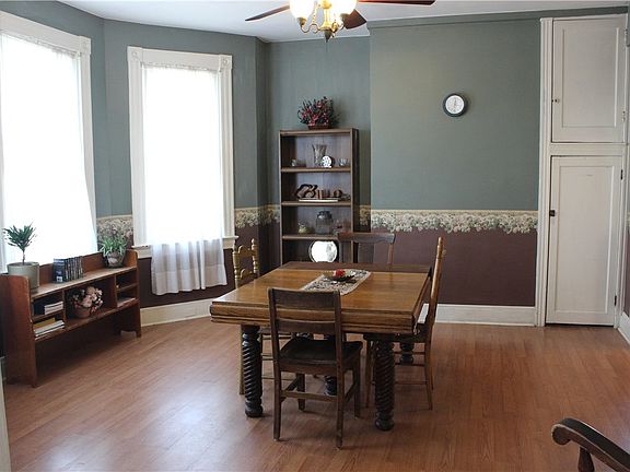 4th image of 1701 Pleasant Ave