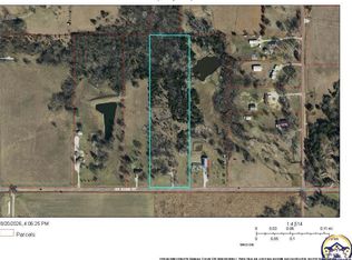 238 NE 82nd St, Topeka, KS 66617