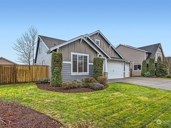 2nd image of 16915 138th Avenue E