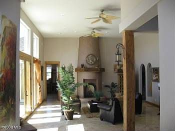 4th image of 169 Mountain Brook Ln