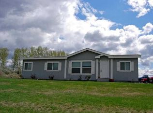 181 Flora Rd, Eltopia, WA 99330