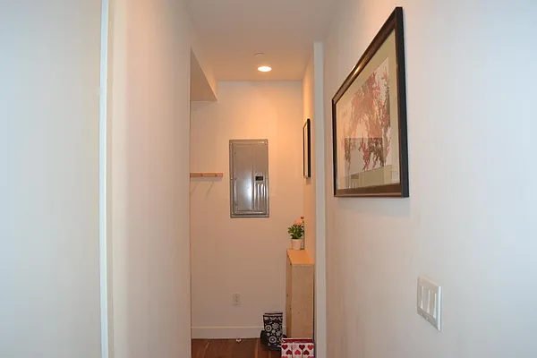 Sold by Real Direct | media 13