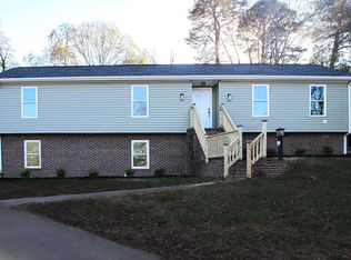 19 Velma Dr, Taylors, SC 29687