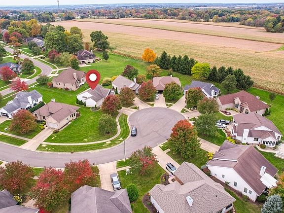 3rd image of 4784 Deer Creek Dr