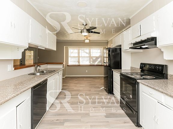 5th image of 5905 Wedgmont Cir N
