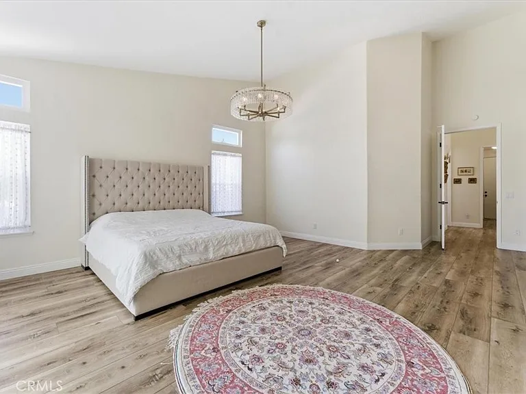 2749 Silver Oak Pl — Photo 21