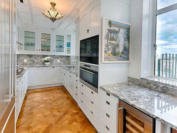 4th image of 145 Central Park W APT 14A