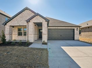 2220 Mustang Way, Seagoville, TX 75159