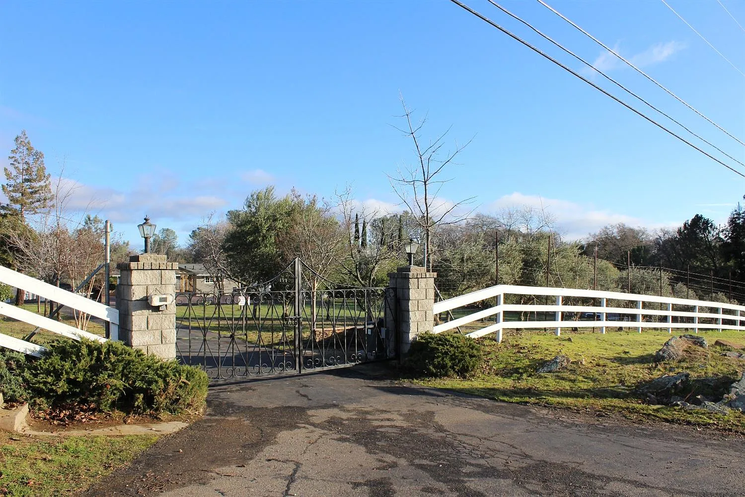 6225 Crystal Blvd photo 1