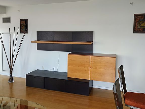5th image of 2 Earhart St Unit 423