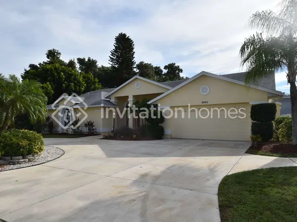 5531 61st St E, Bradenton, FL 34203