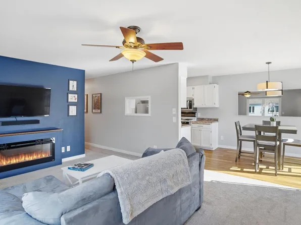 7404 Landau Dr, Bloomington, MN 55438