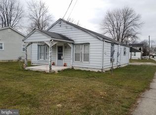 30 Liberty Ave, Woodstown, NJ 08098