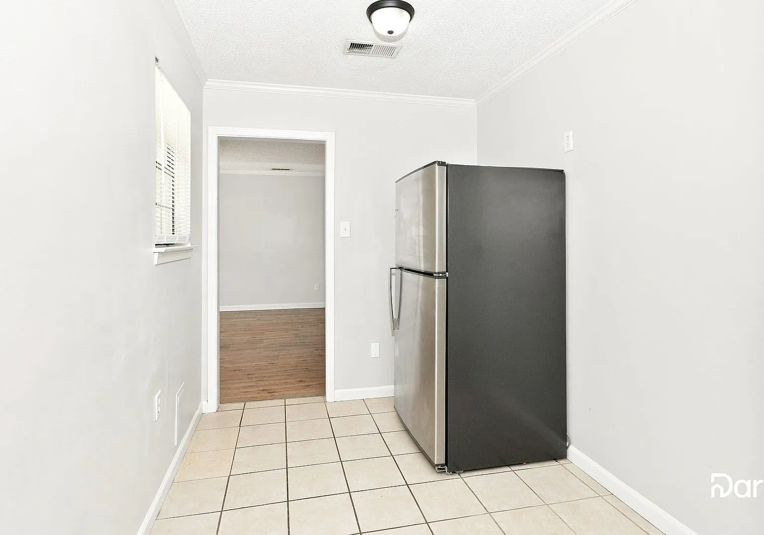 2 bed, 2.0 bath, 1041 sqft, $1,465 — Photo 3