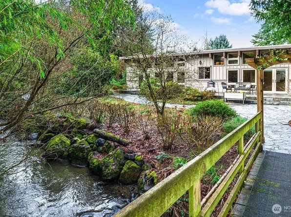 16 Cascade Key, Bellevue, WA 98006