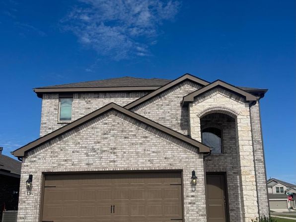 2204 Chloe Ln