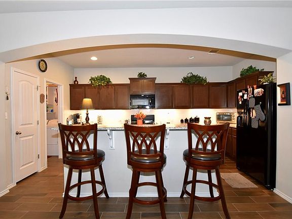 5th image of 112 Sage Meadows Dr