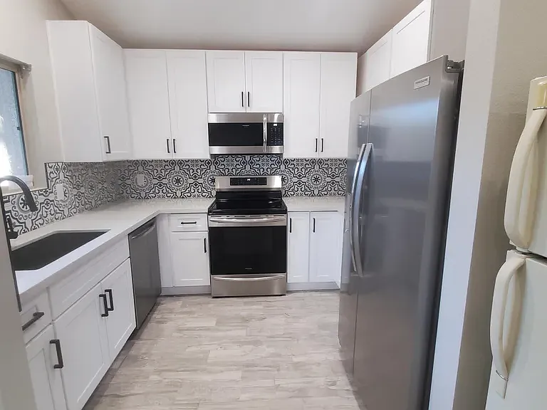 6350 N 78th St #315 — Photo 5